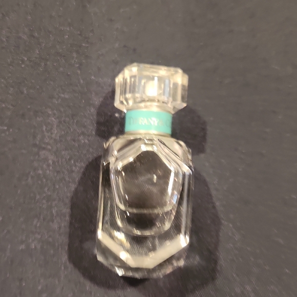 Assorted Perfume Bottles Collection - Picture 4 of 6